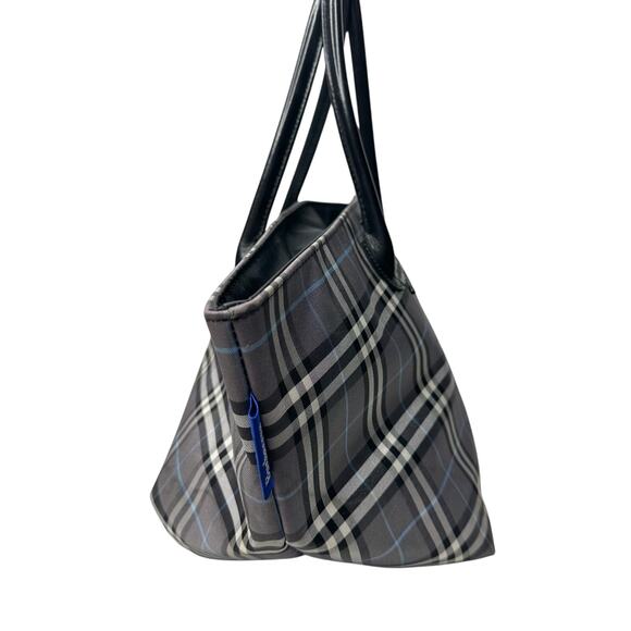 Autre Marque Burberrys London Gray Nova Check Blue Label NylonTote Bag - Picture 4 of 16